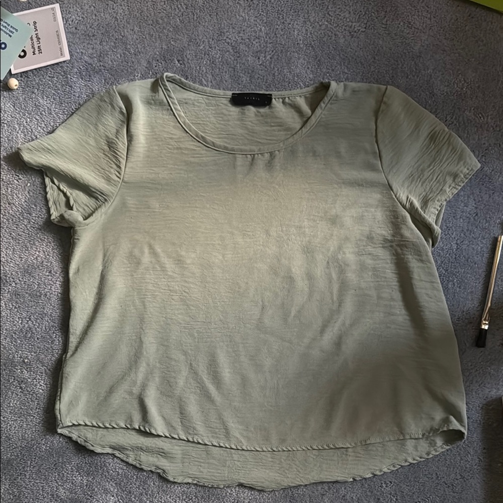 Aritzia Green Crop Relaxed T-Shirt